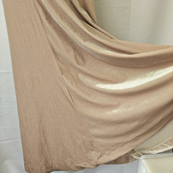 Reveley Quinn Velvet Maxi Strapless Dress In Gold Champagne Size 2 Women's - Picture 5 of 13